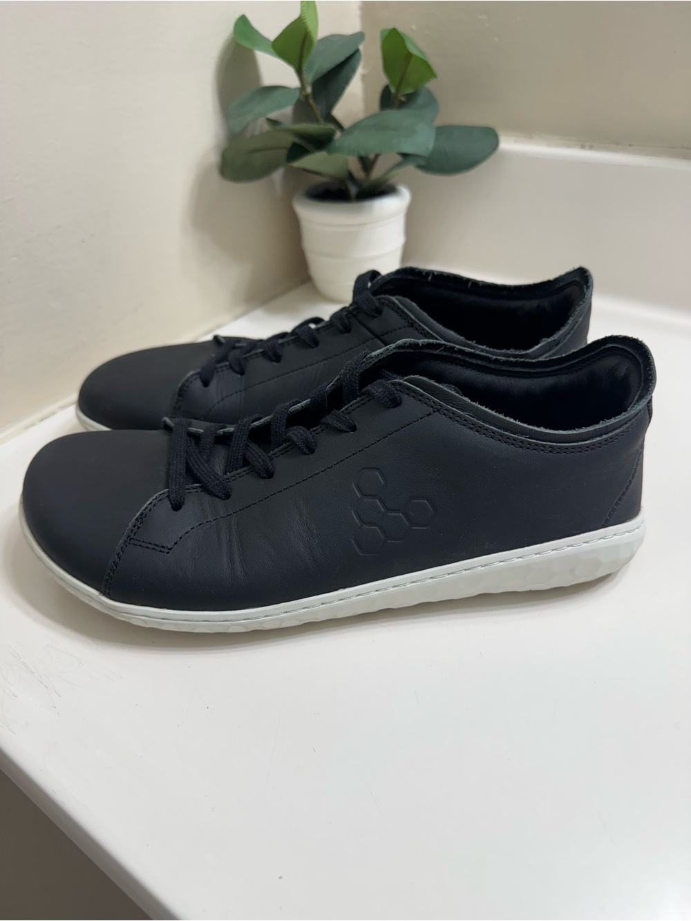 Vivo Barefoot Black Low-Profile Lace-Up Sneakers